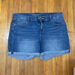 Old navy curvy jean shorts